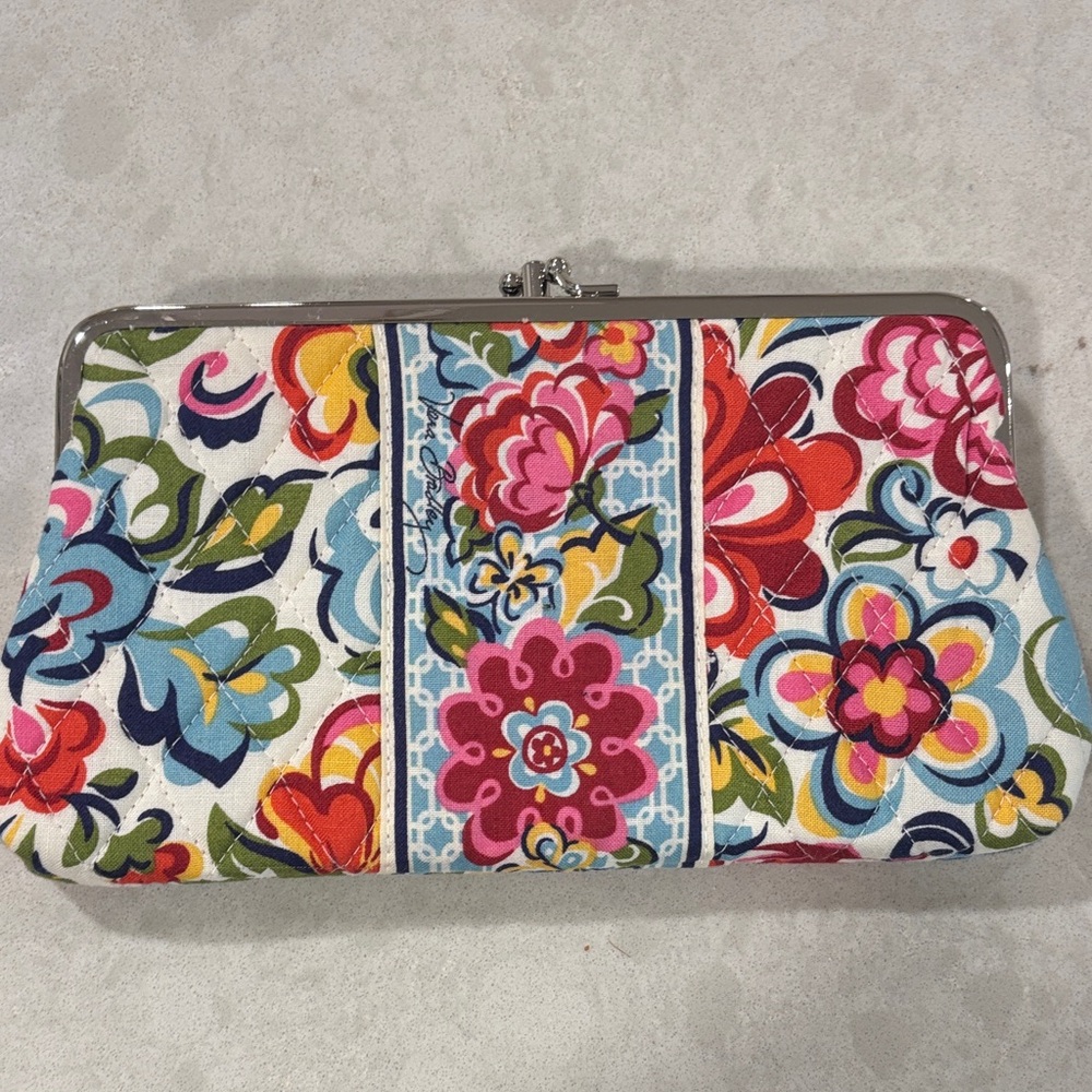Vera Bradley Floral Kiss-Lock Clutch in Multicolor